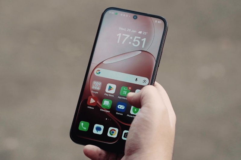 OPPO A6 Pro