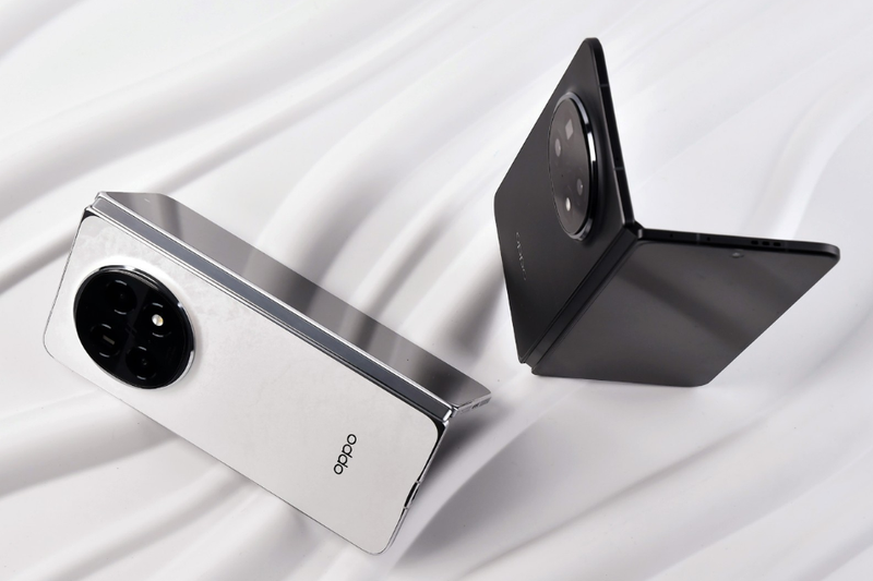 OPPO Find N5 có mấy màu (7)