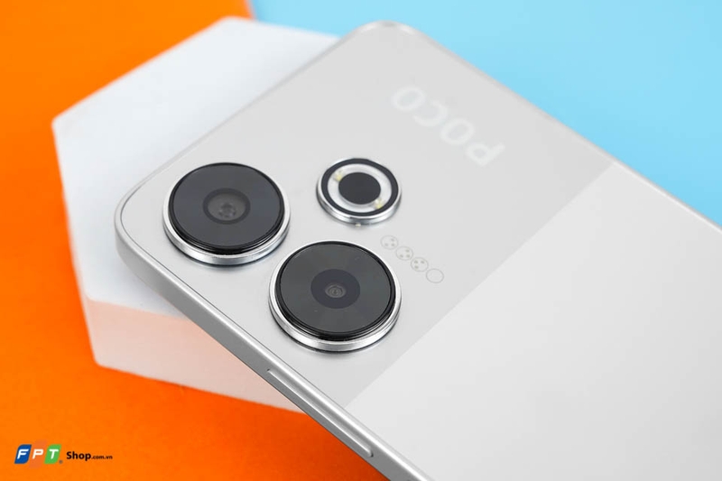 Cụm camera POCO M6
