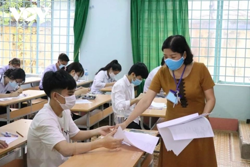 phúc khảo thi tốt nghiệp có mất tiền không