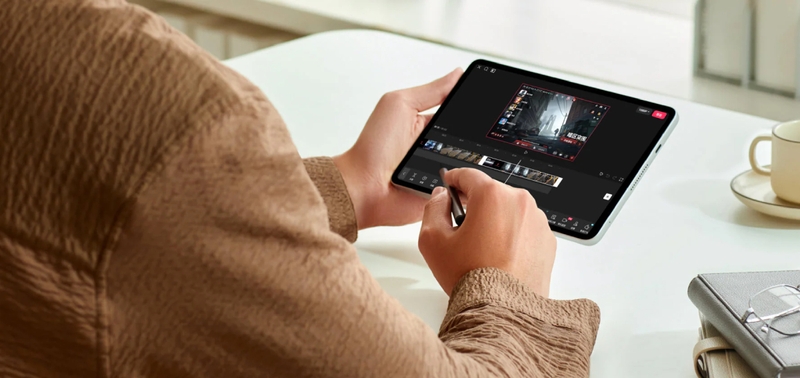 REDMAGIC Astra Gaming chạy REDMAGIC OS 10.5 dựa trên Android 15