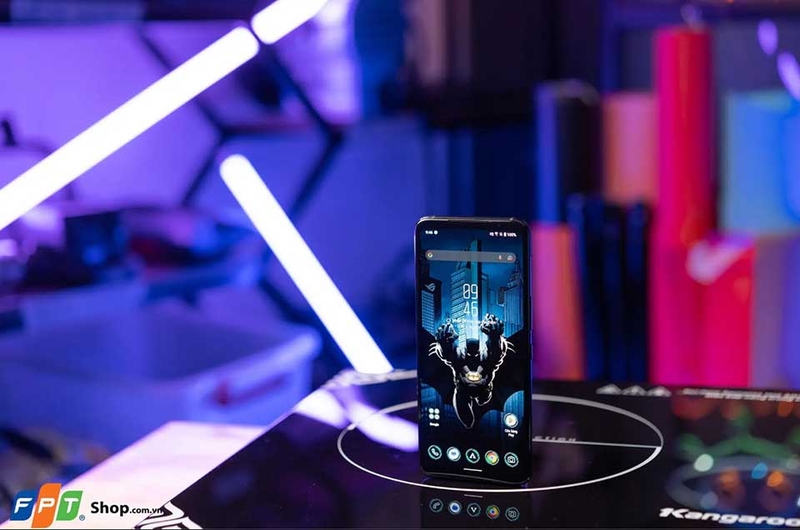 ROG Phone 6 Batman Edition - 09