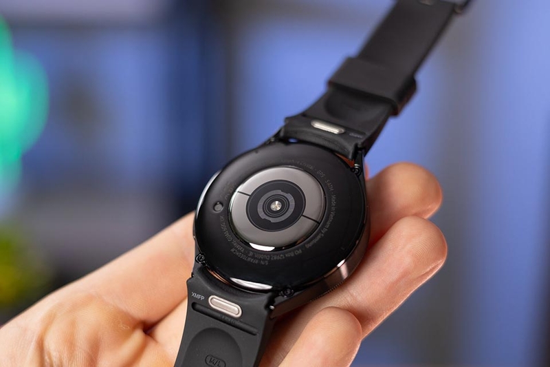 Đánh giá Galaxy Watch6 Classic - 03