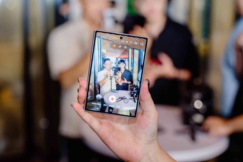 Samsung Galaxy Z Fold8 có gì mới?