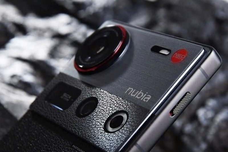 So sánh Nubia Z70 Ultra và Z70s Ultra ảnh 2