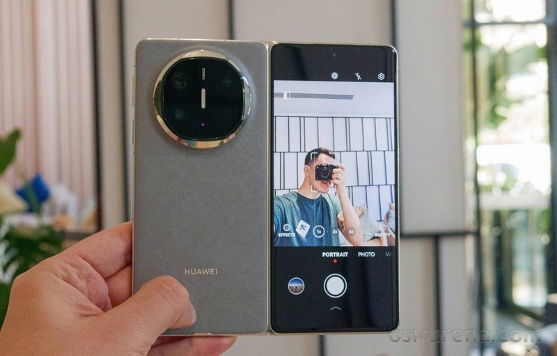 So sánh OPPO Find N5 và Huawei Mate X6 ảnh 4