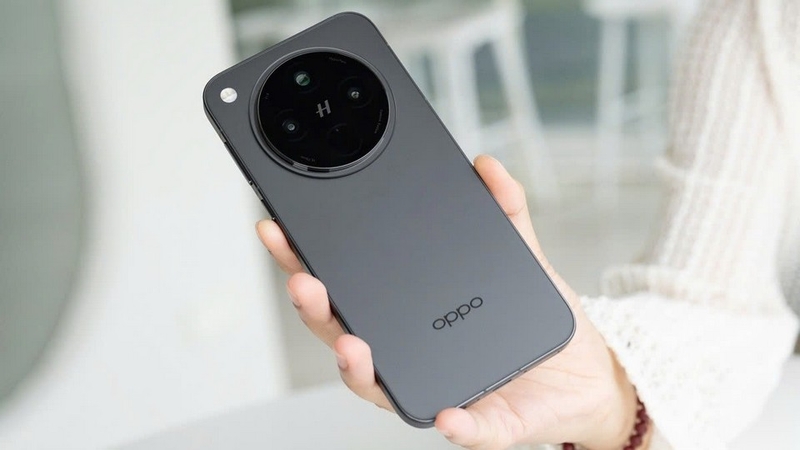 So sánh OPPO Find X8s và Find X8 Ultra ảnh 1