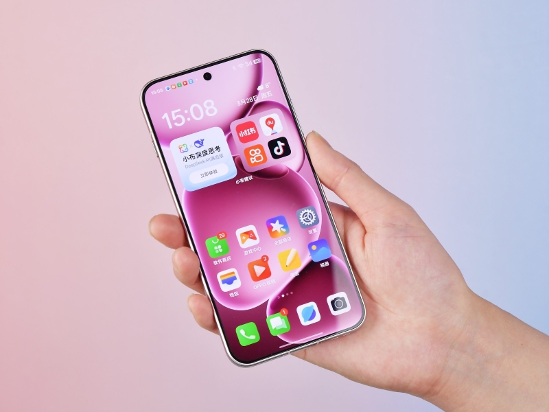 So sánh Oppo Find X8s Plus và Xiaomi 15 3.jpg