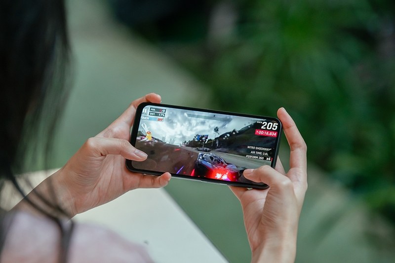 So sánh Samsung Galaxy A17 5G và Redmi Note 14 5G 1.jpg