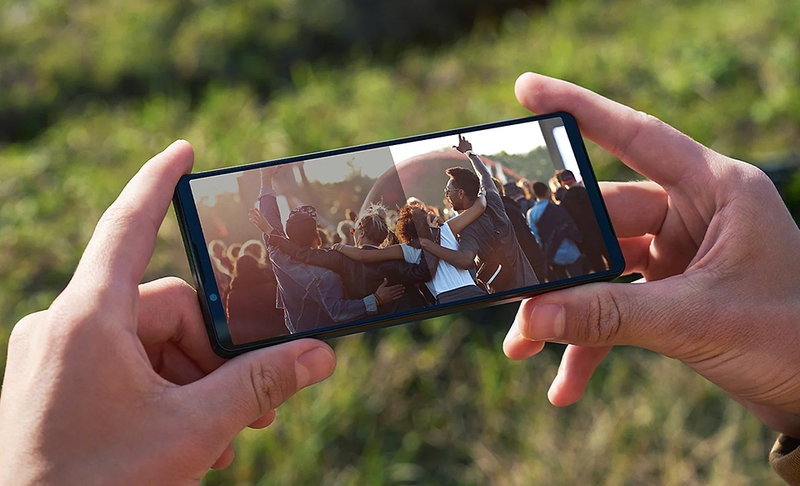 Tỷ lệ 21:9 lý tưởng để xem các bộ phim hoặc video chuẩn điện ảnh