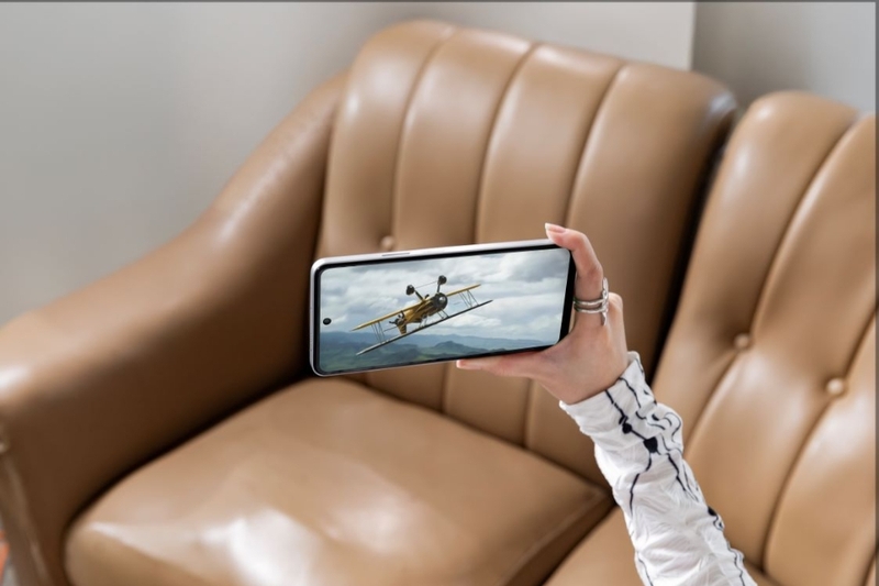 so sánh Tecno Pova 7 và Nubia Neo 3 5G về thời lượng pin