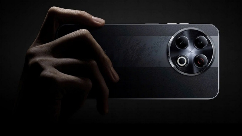 So sánh Tecno và Xiaomi ảnh 1