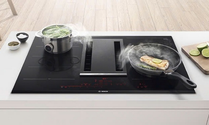 So s&aacute;nh bếp từ Bosch v&agrave; Panasonic ảnh 2