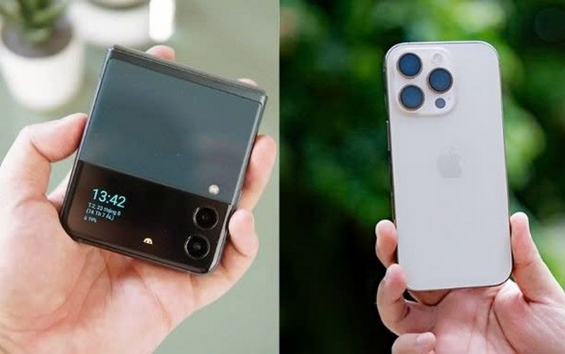 So sánh điện thoại gập và điện thoại thường ảnh 2