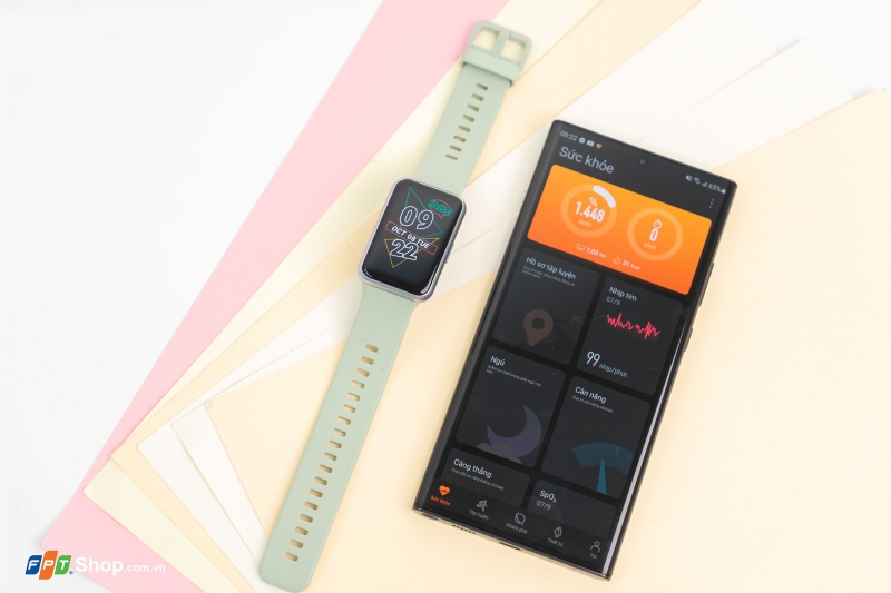 So sánh đồng hồ Xiaomi và Huawei h3.jpg