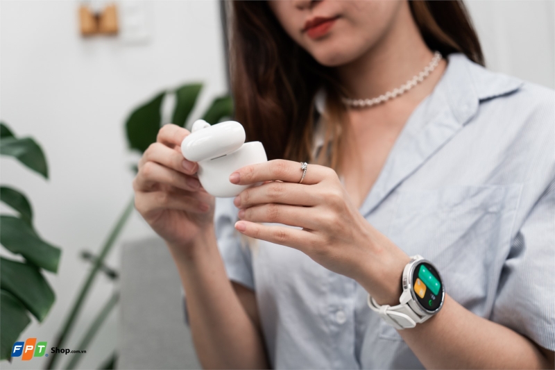 So sánh đồng hồ Xiaomi và Huawei x6.jpg