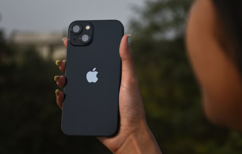 So sánh iPhone 16e và iPhone 13 31.png