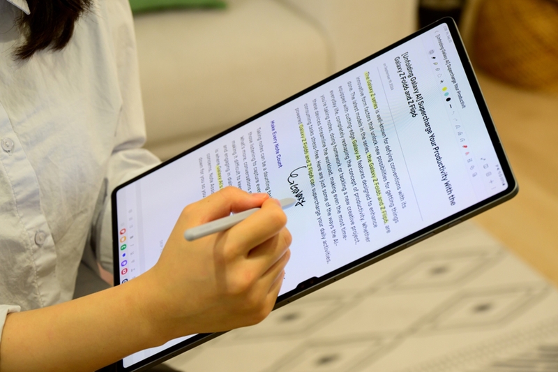 So sánh máy tính bảng Samsung và Xiaomi 4.jpg