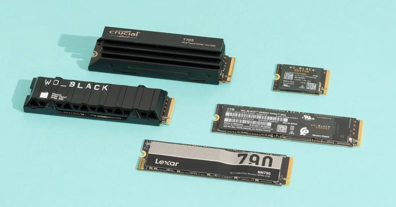 So sánh ổ cứng NVMe và SSD 1.png