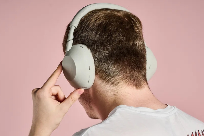 Đánh giá tai nghe Sony WH-1000XM6 ảnh 2