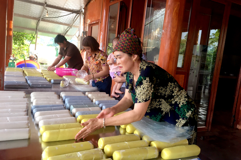 Tại sao bánh đá Hà Giang thu hút du khách?