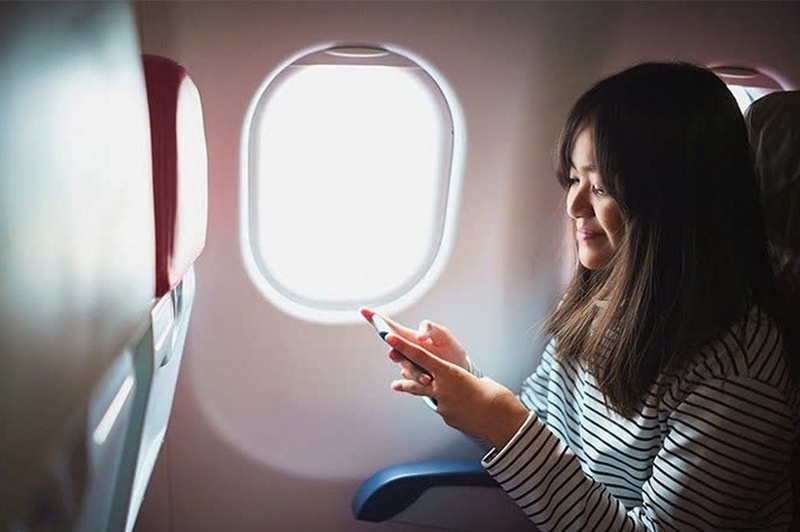 Tắt nguồn điện thoại khi đi máy bay ảnh 6