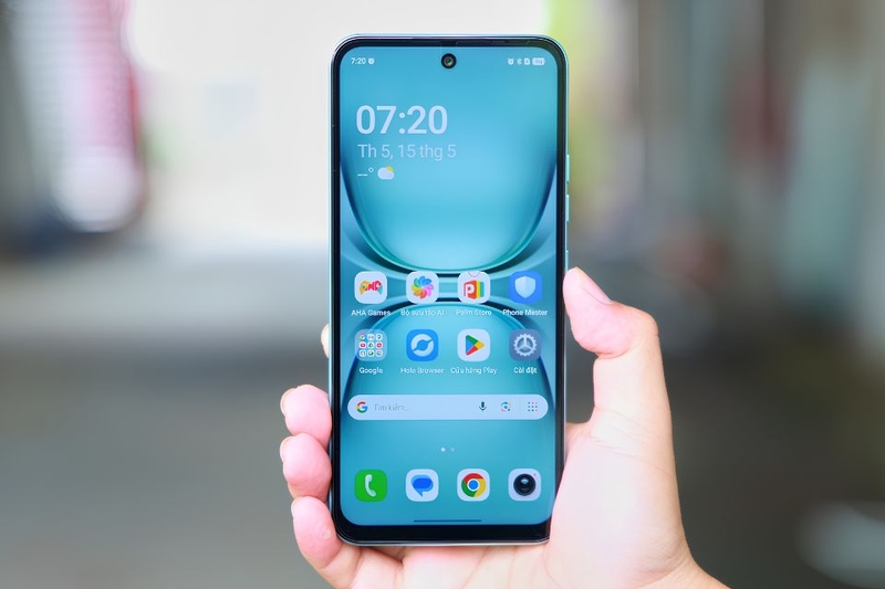 Tecno Spark Go 2