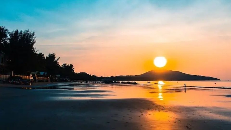 Tháng 10 du lịch biển ở đâu miền Trung? 5