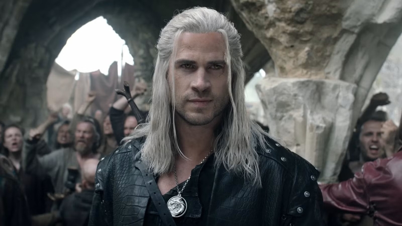 Liam Hemsworth tiếp tục đảm nhận vai Geralt