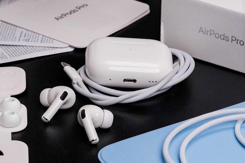 Apple AirPods Pro 2