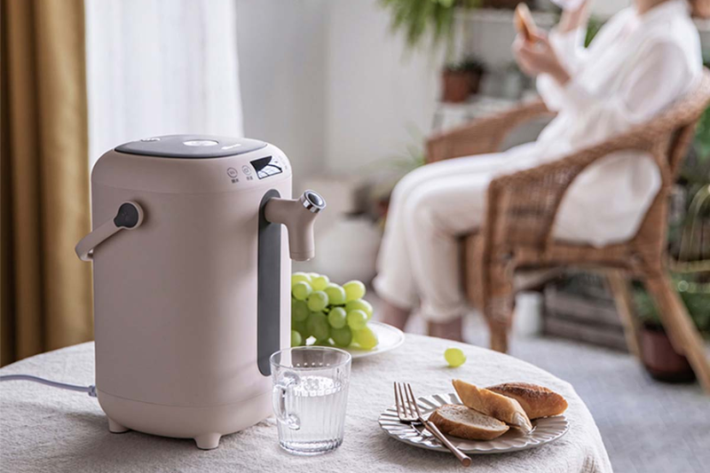 Tr&aacute;nh đặt b&igrave;nh nơi ẩm ướt