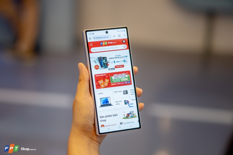 Galaxy Z Fold6 đã được nâng cấp màn hình ngoài lên kích thước 6.3 inch