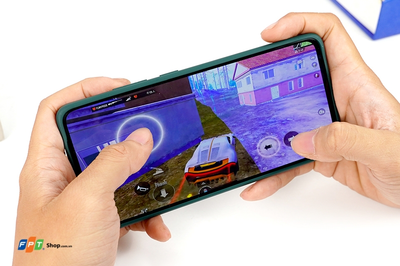 Màn hình chuẩn flagship OPPO Reno12 mang tới trải nghiệm gì? (ảnh 4)
