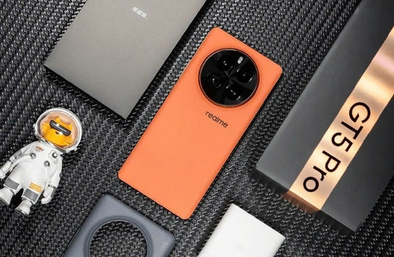 Trên tay realme GT5 Pro ảnh 1