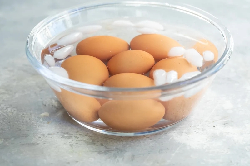 Ngâm nước lạnh sau khi luộc