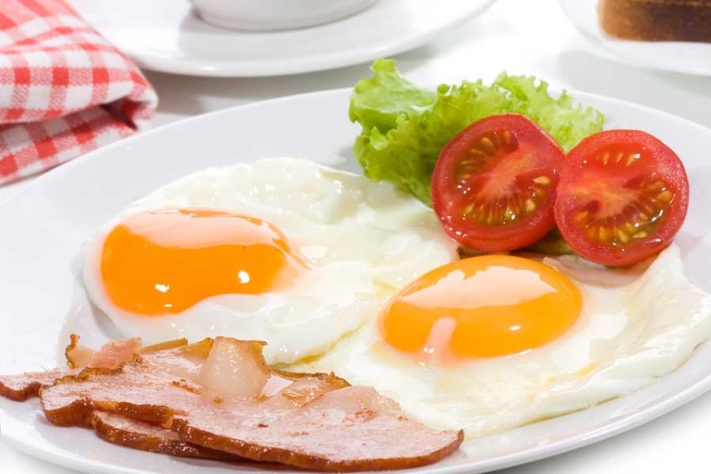 Cách giảm thiểu calo trong trứng ốp la