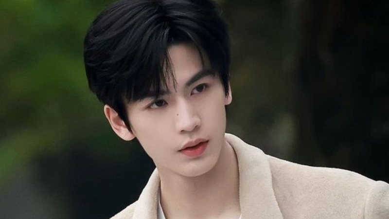 Trương Lăng Hách là ai?