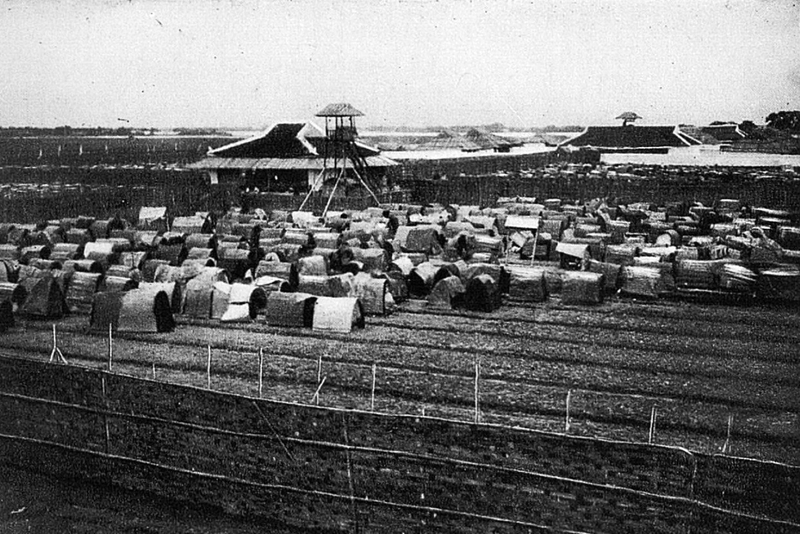 Trường đại học đầu tiên của Việt Nam 3.jpg