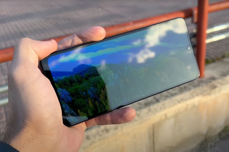 Ưu điểm và hạn chế khi mua smartphone giá 2 triệu
