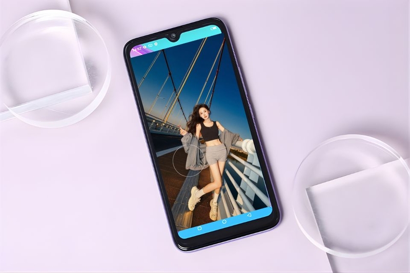 Vì sao bạn cần xóa quần áo trên ảnh