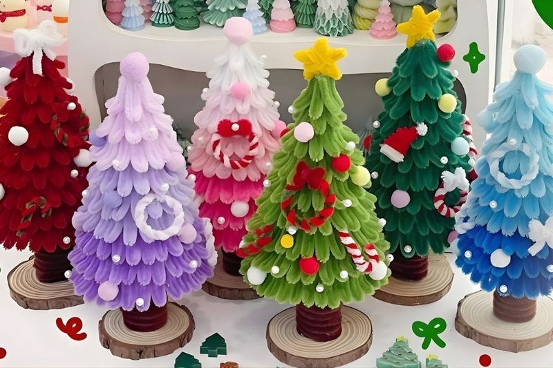 Vì sao cây thông Noel bằng kẽm nhung lại “hot”