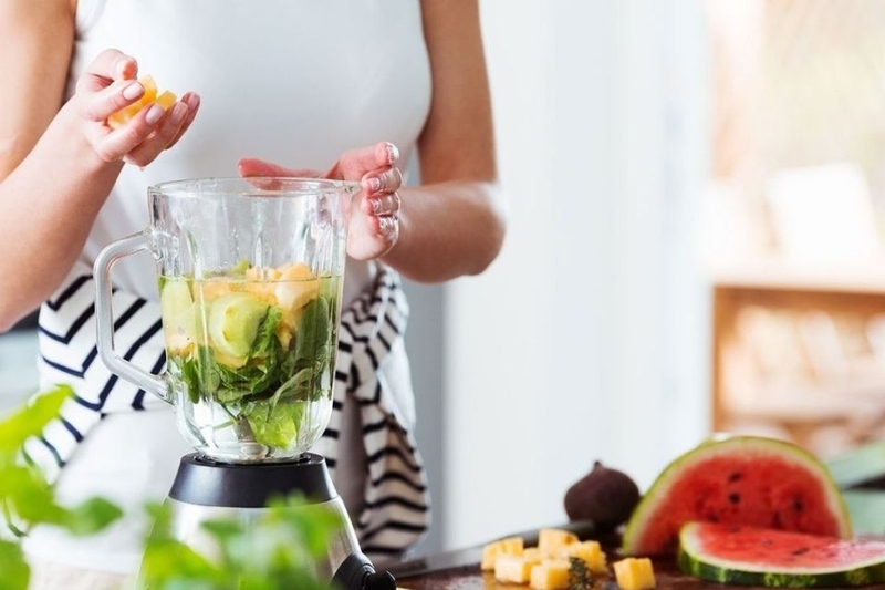 V&igrave; sao lưỡi dao m&aacute;y xay sinh tố bị c&ugrave;n