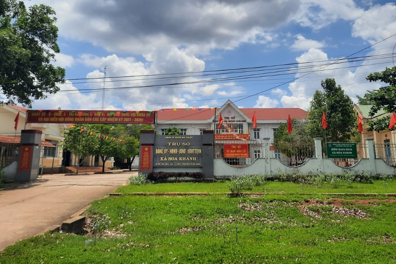 UBND xã Hòa Khánh có trụ sở tại thôn 18