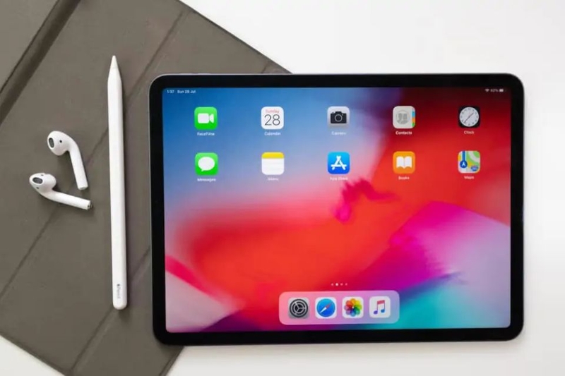 Xác định đúng dòng iPad trước khi kích pin