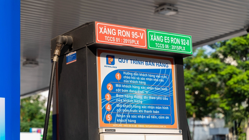 Xăng E10 và xăng 95 loại nào tốt hơn 4.jpg