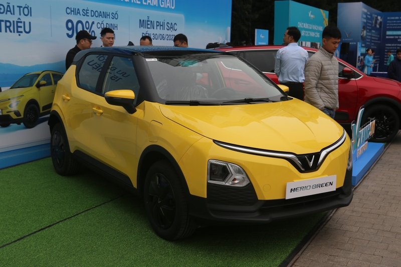 Xe điện Vinfast giá bao nhiêu 2026 6.jpg