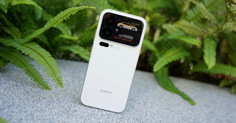 Xiaomi 17 Pro Max 2.jpg