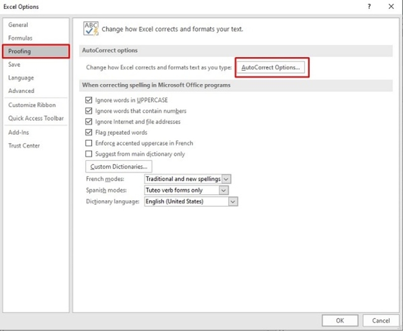 Nhấn “AutoCorrect Options” trong mục “Proofing”