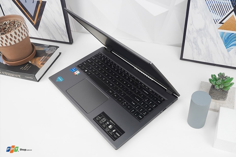 Thiết kế Laptop Acer Aspire