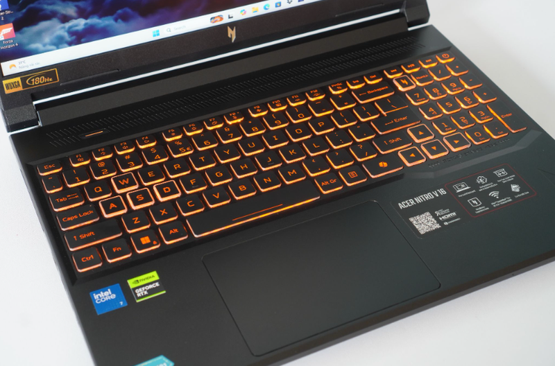 Đánh giá Acer Nitro ProPanel ANV16-72-71T9 - hình 7